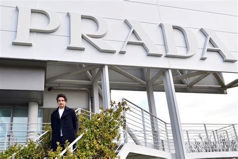 quadro dirigente prada|Prada's Lorenzo Bertelli sets out 'soft transition' to new leadership.